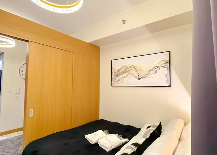 On Point 2 Red Residences L Wifi Netflix I Red Res 2650